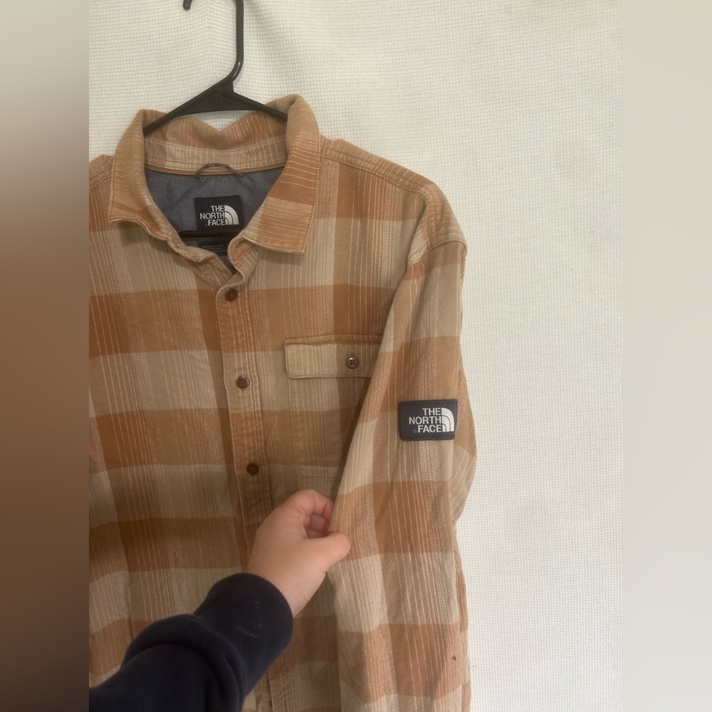 Men’s north face button up flannel - Picture 4 of 6